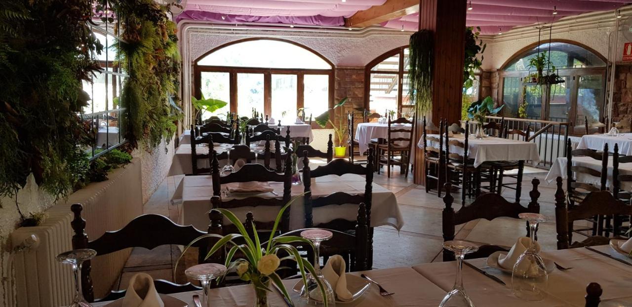 Hostal La Guineu Viladrau Kültér fotó